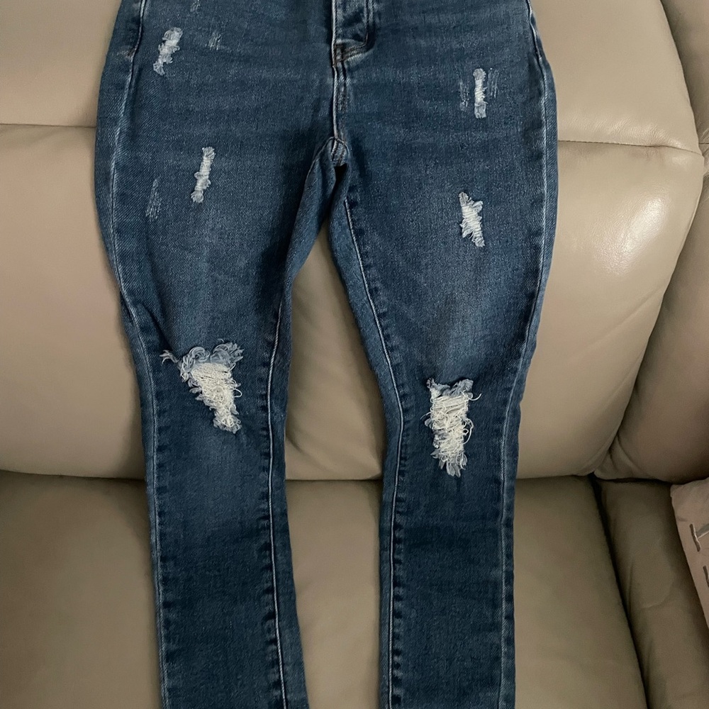 Trendy Distressed Skinny Jeans for Women